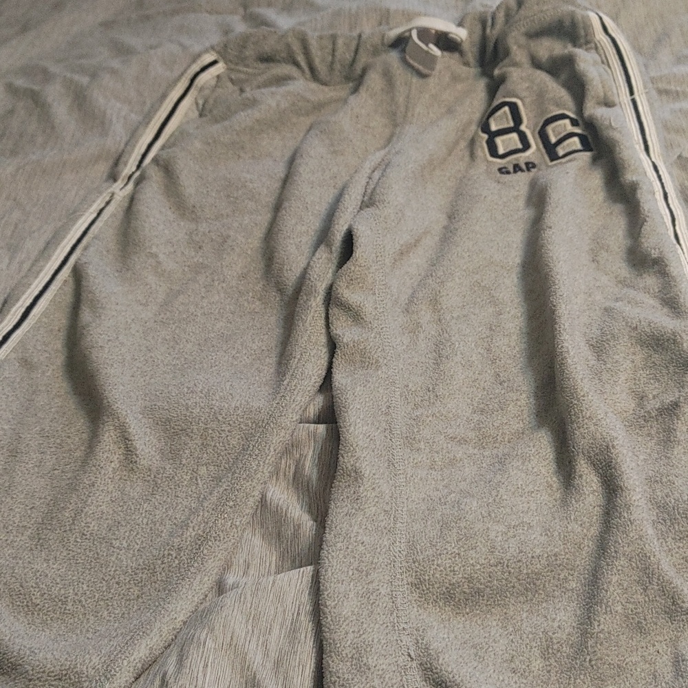 Gap kids sweats, sz 8